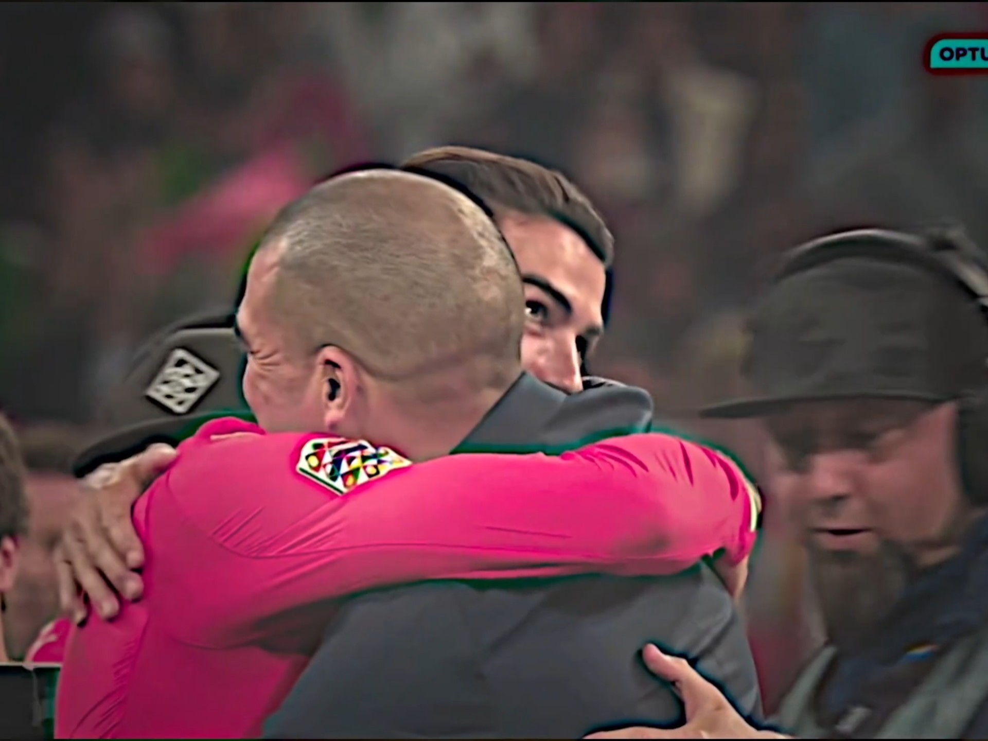 葡萄牙遭遇惨败出局，瑞典队晋级四强