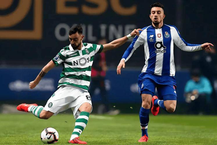 爱游戏网页版入口-雷堡主场大胜，保住中游席位