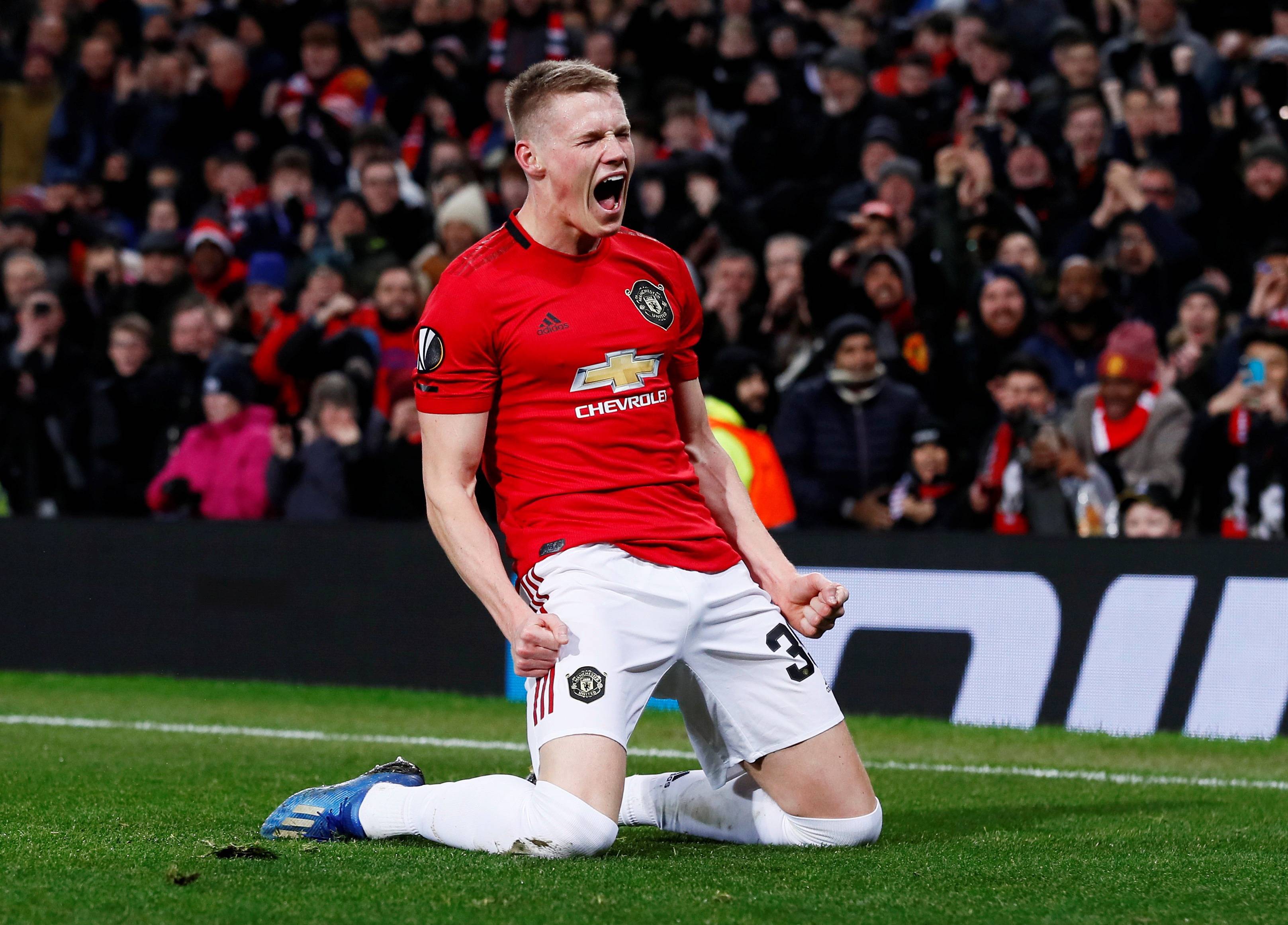 曼联客场平局，保持不败纪录稳健的简单介绍