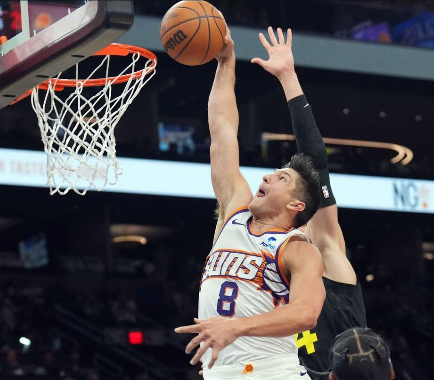 爱游戏登录入口-包含鹈鹕球员表现抢眼，独得分助球队胜出的词条