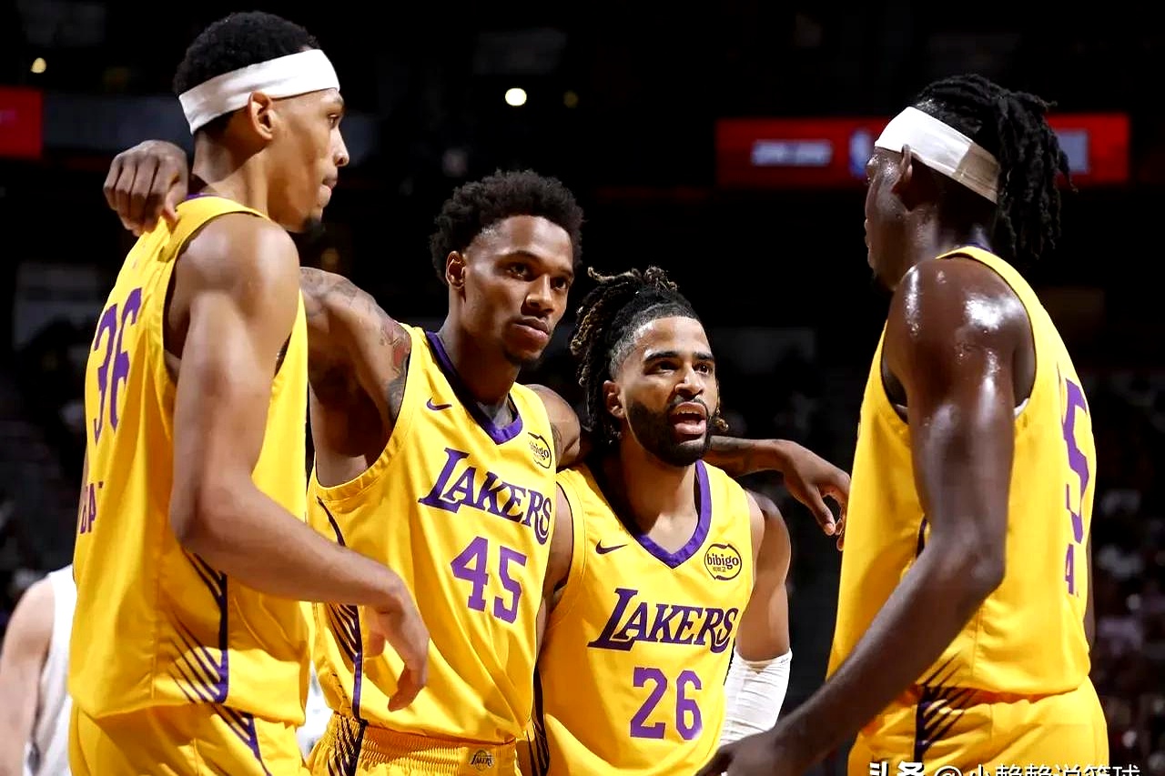 爱游戏官网入口-湖人客场不敌爵士，遭遇失利