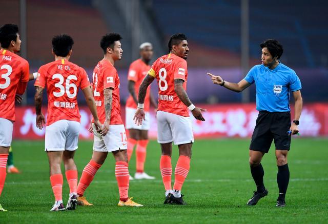 爱游戏在线-包含苏宁主场告捷，连胜势头渐起，争夺前四的词条