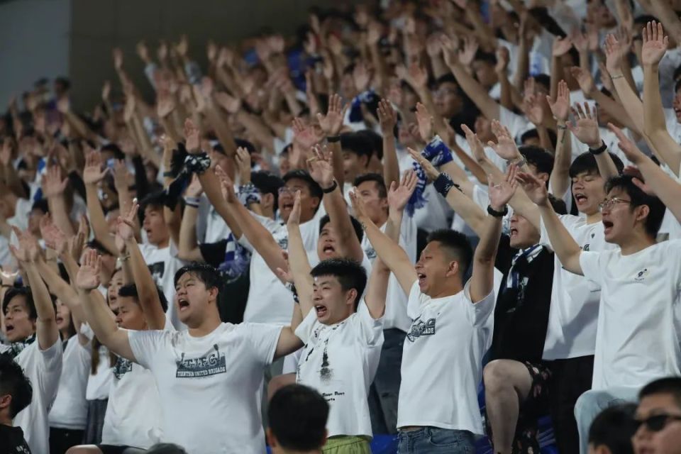 爱游戏网页版入口-热度持续攀升的赛事，球迷纷纷赞不绝口的简单介绍