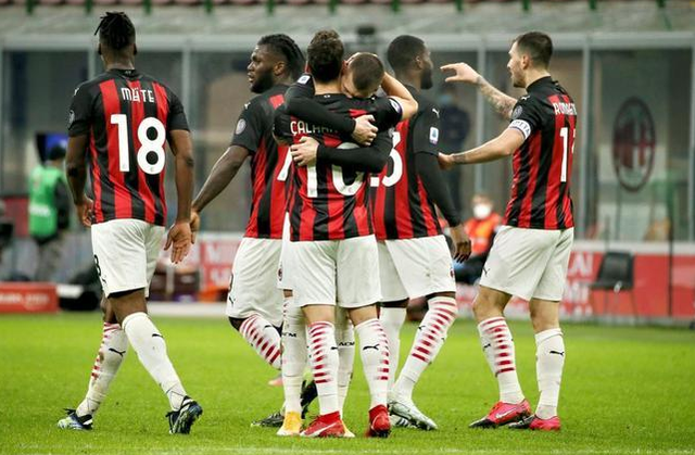 爱游戏app下载-包含AC米兰对阵克罗托内冠军守护者的巅峰对决的词条